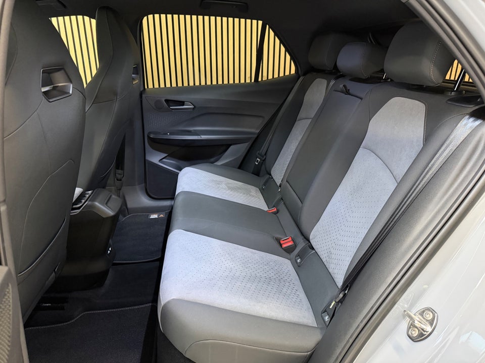Cupra Born 58 e-Boost Dinamica Pack 5d