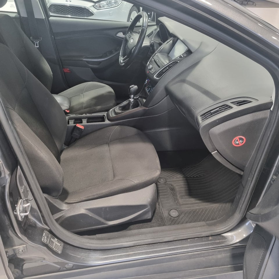 Ford Focus 1,5 TDCi 120 Trend stc. 5d