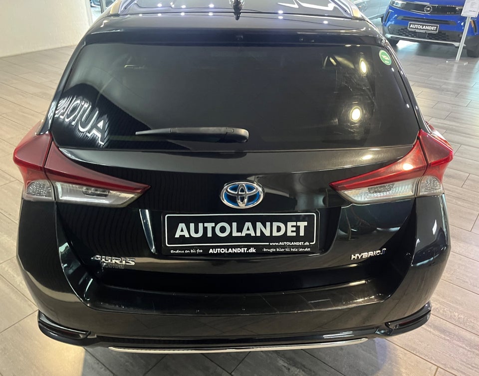 Toyota Auris 1,8 Hybrid H2 Comfort Touring Sports CVT 5d