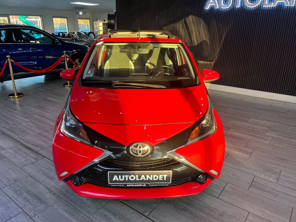 Toyota Aygo 1,0 VVT-i x-sky 5d