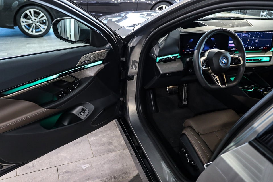 BMW i5 eDrive40 Touring M-Sport Pro 5d