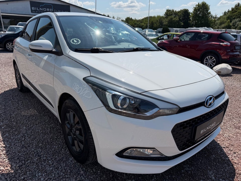 Hyundai i20 1,25 Elegance 5d