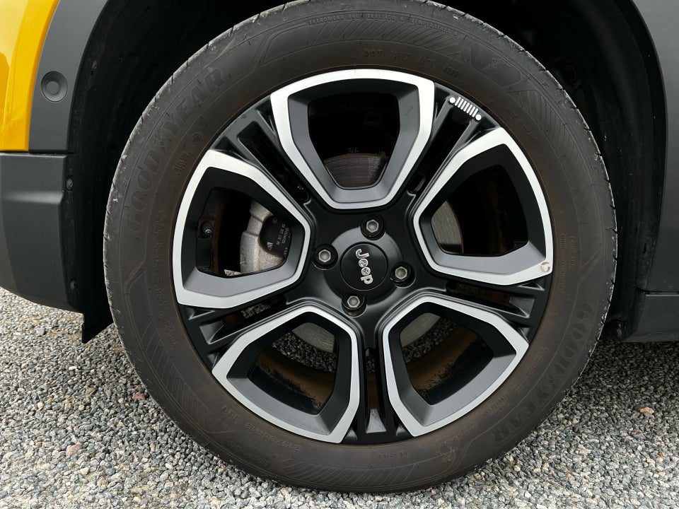 Jeep Avenger 54 Summit 5d