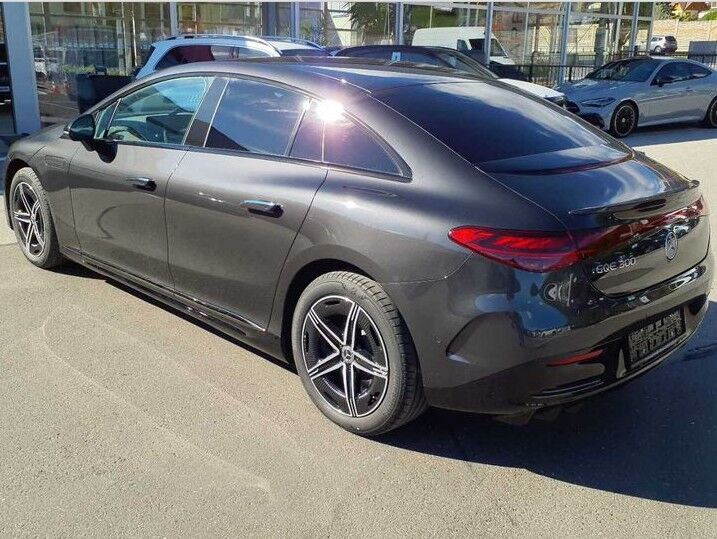 Mercedes EQE300 AMG Line 4d