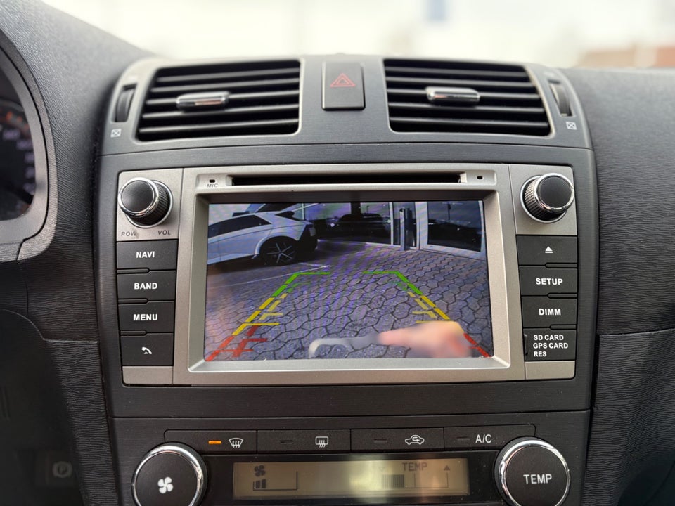 Toyota Avensis 1,6 VVT-i T1 4d