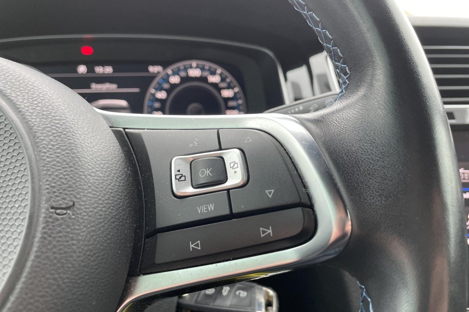 VW Golf VII 1,4 GTE DSG 5d