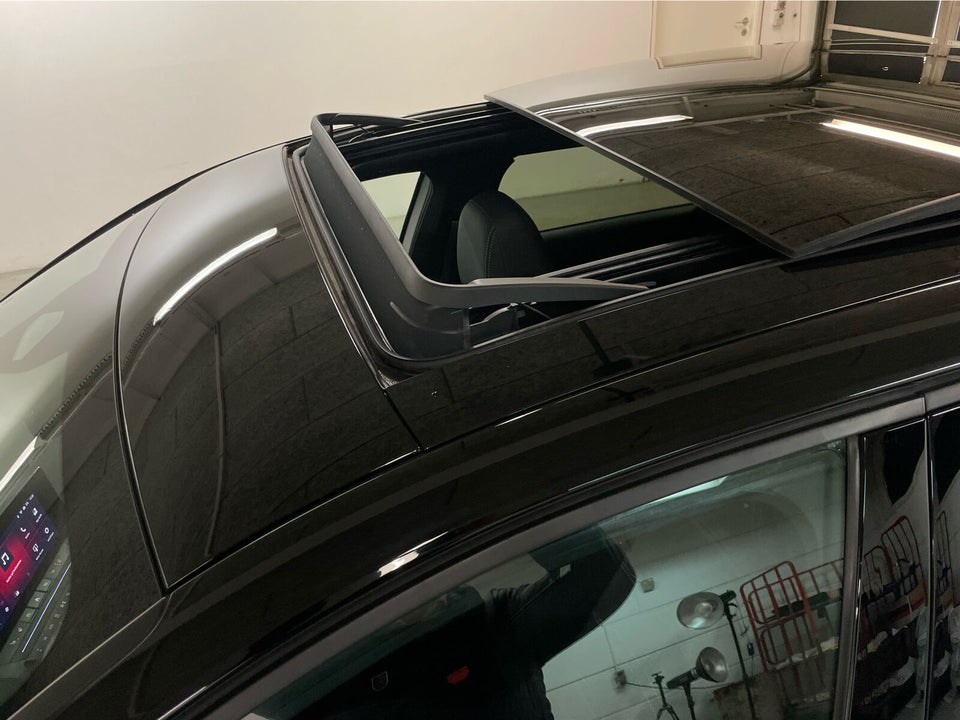 Opel Astra-e 54 Ultimate 5d