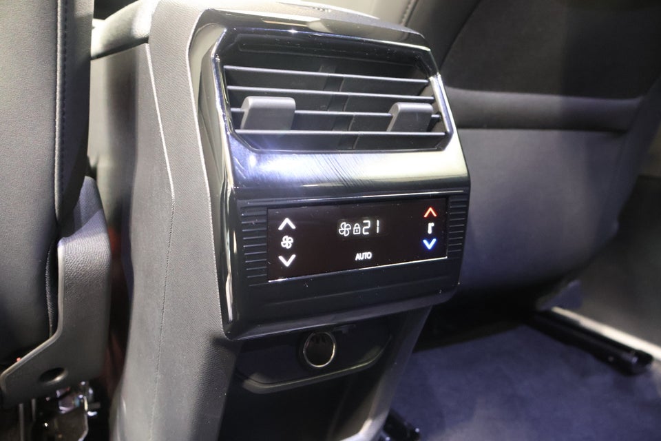 Peugeot e-5008 77 Allure Pack 7prs 5d