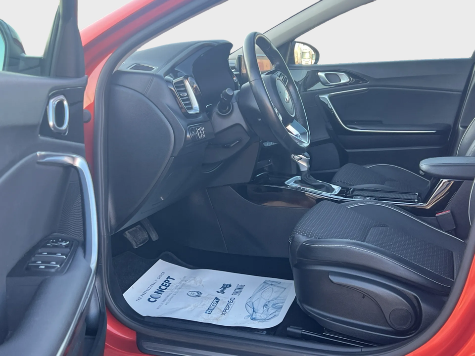 Kia XCeed 1,6 PHEV Upgrade DCT 5d