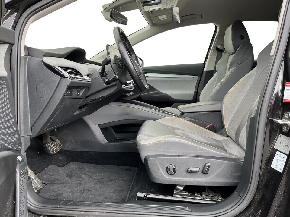 Skoda Enyaq 80 iV Lounge 5d