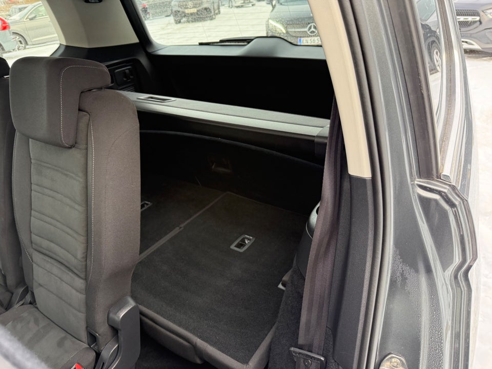 VW Touran 1,4 TSi 150 Highline DSG 7prs 5d