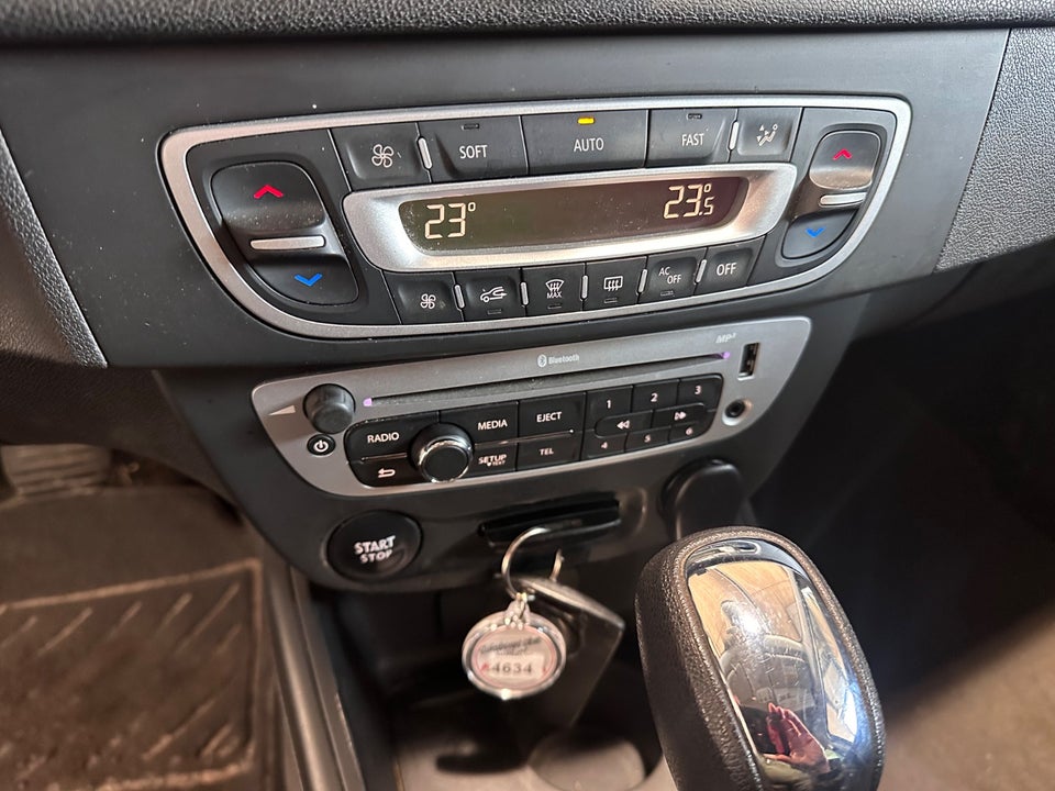 Renault Megane III 1,5 dCi 110 Limited Edition Sport Tourer EDC 5d