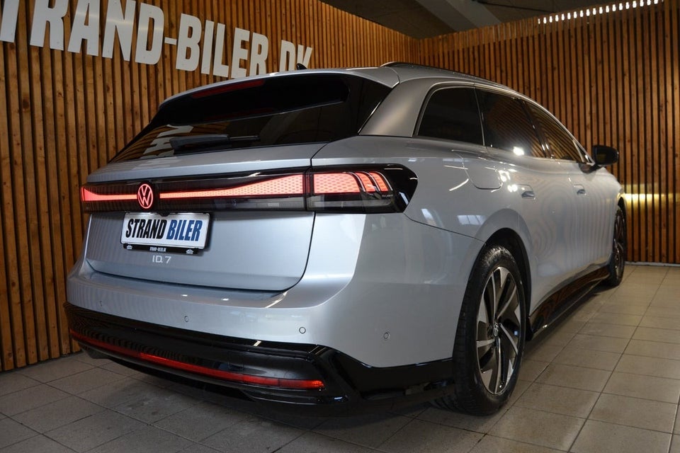 VW ID.7 77 Style Tourer 5d