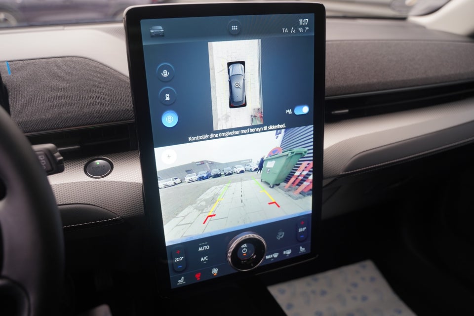 Ford Mustang Mach-E 78 Standard Range 5d