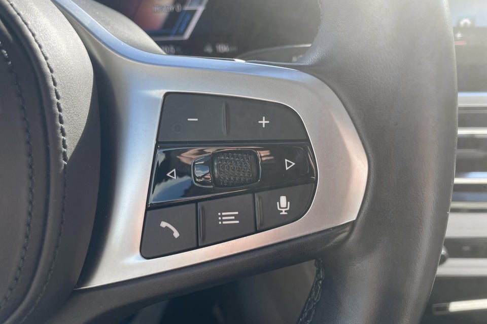 BMW i4 eDrive40 Charged Plus 5d