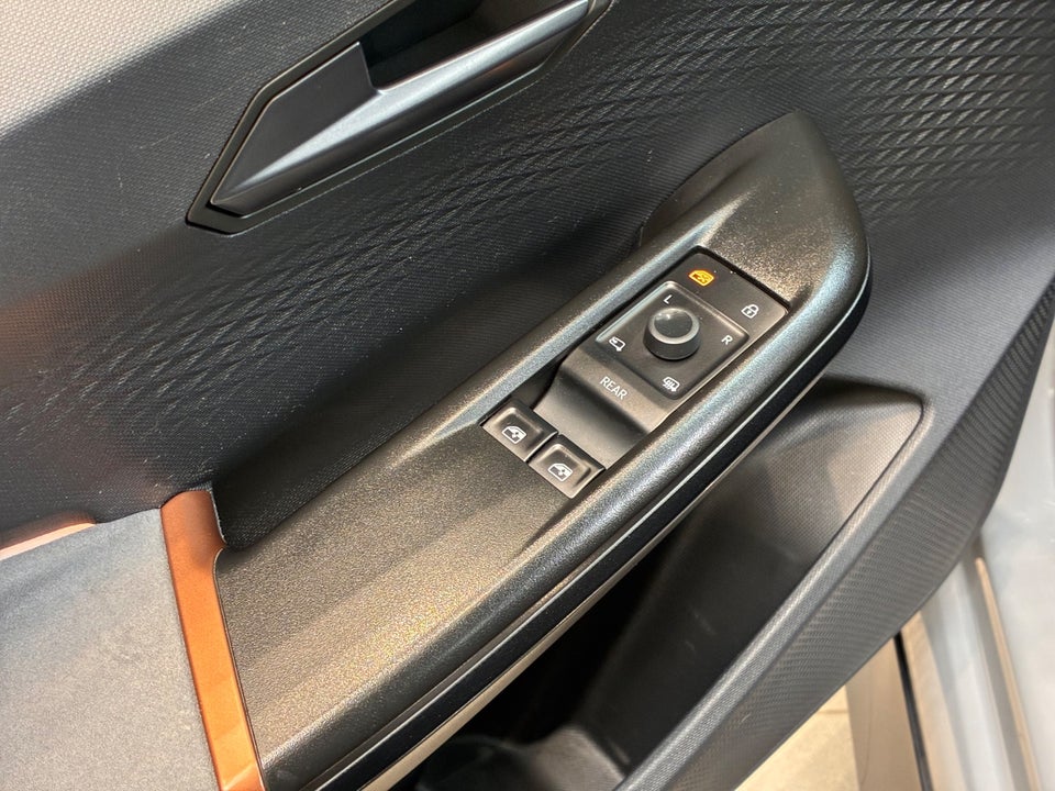 Cupra Born 58  5d