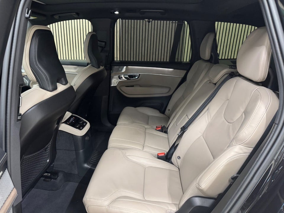 Volvo XC90 2,0 T8 ReCharge Ultra Dark aut. AWD 7prs 5d