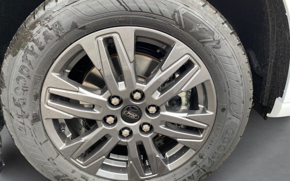 Ford Transit Custom 320L 2,5 PHEV Limited CVT