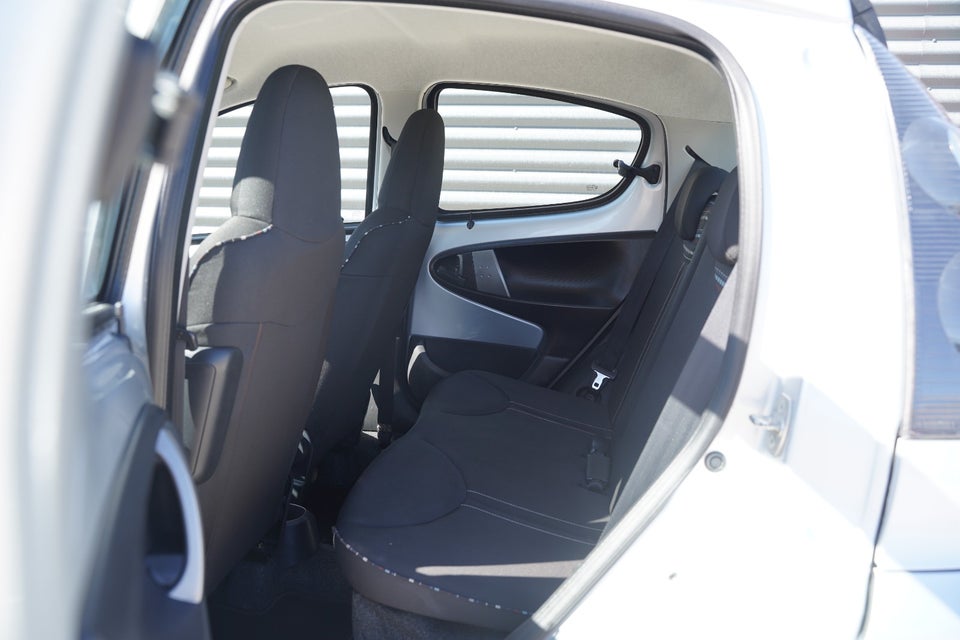 Citroën C1 1,0i Attraction 5d