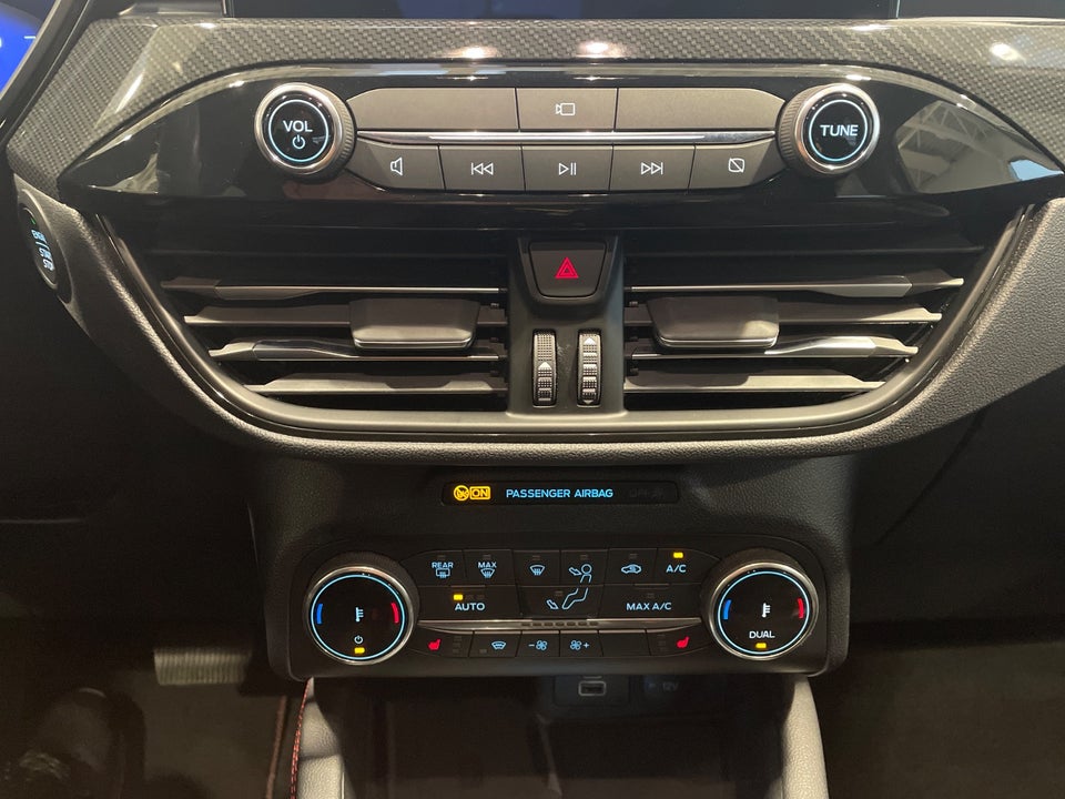 Ford Kuga 2,5 PHEV ST-Line X CVT 5d