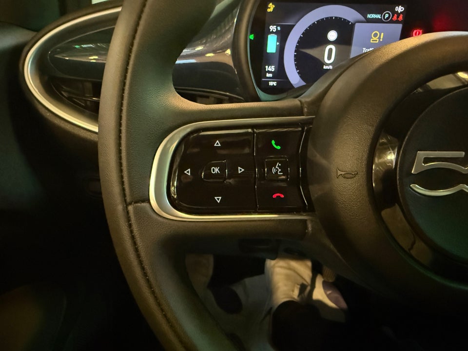 Fiat 500e 24 Icon 3d