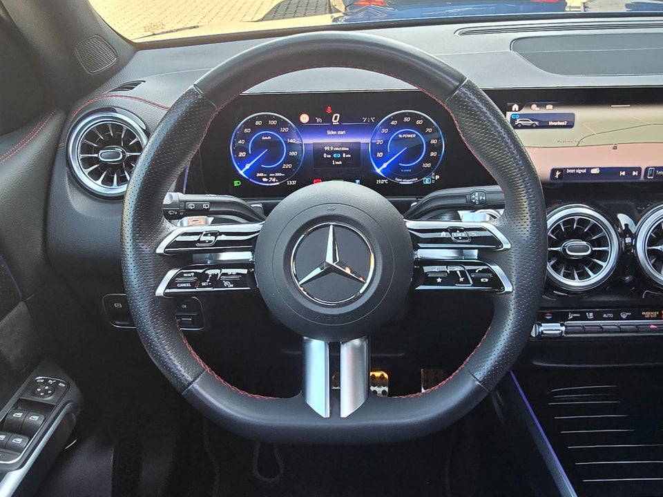 Mercedes EQB250+ AMG Line 7prs 5d