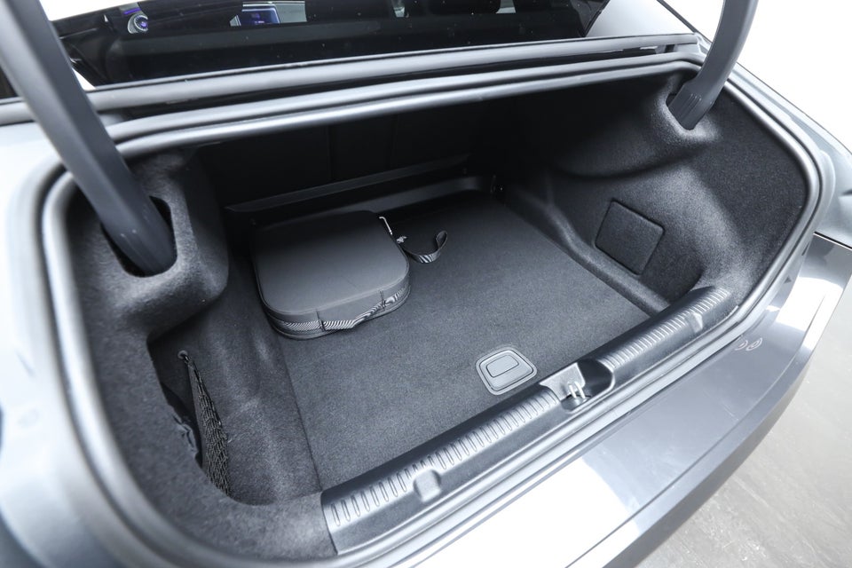 Mercedes EQE350+ AMG Line 4d