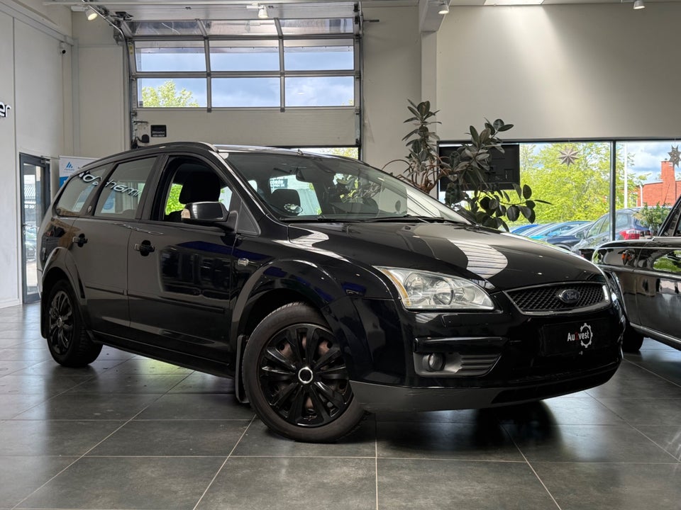 Ford Focus 1,6 Titanium 5d