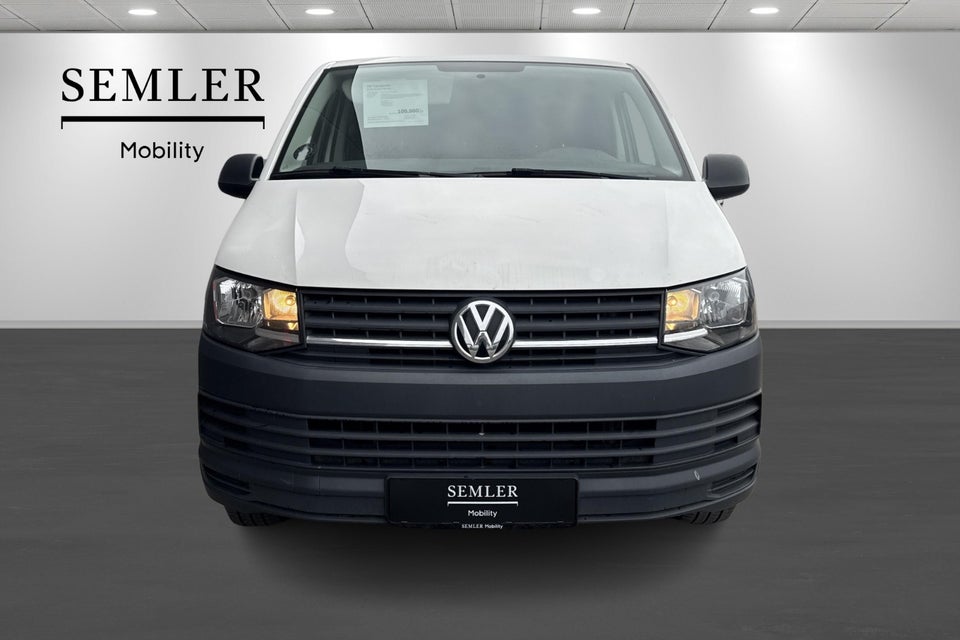 VW Transporter 2,0 TDi 102 Kassevogn lang