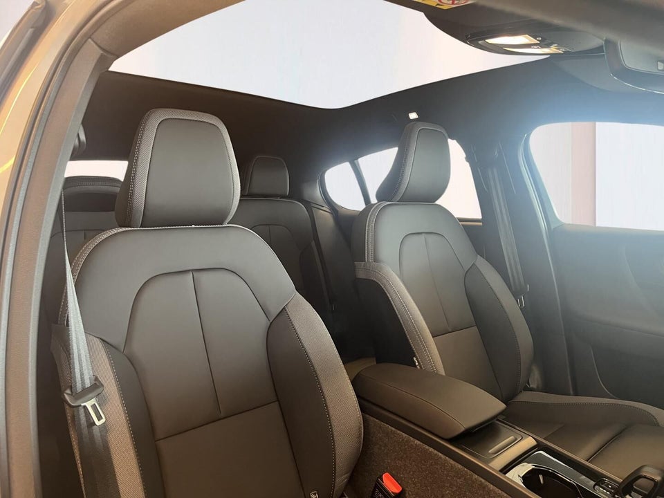 Volvo EC40 Twin Ultra 5d