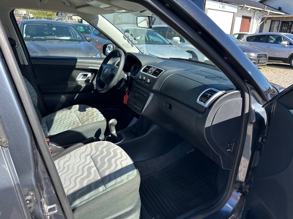 Skoda Fabia 1,4 16V Ambiente Combi 5d