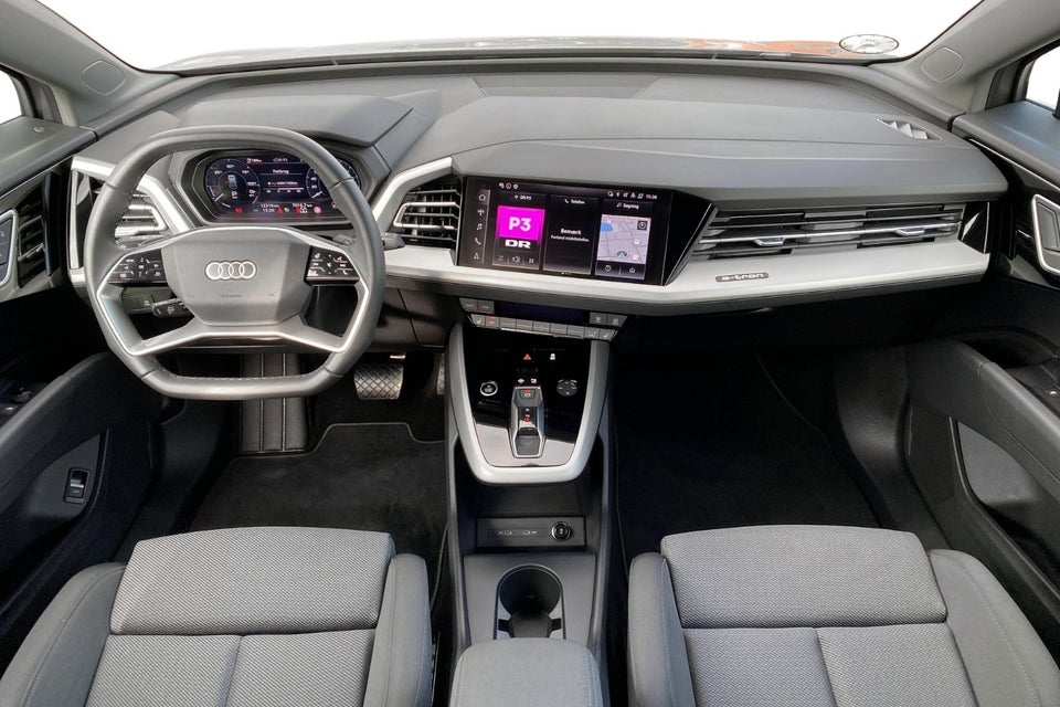 Audi Q4 e-tron 45 Progress 5d