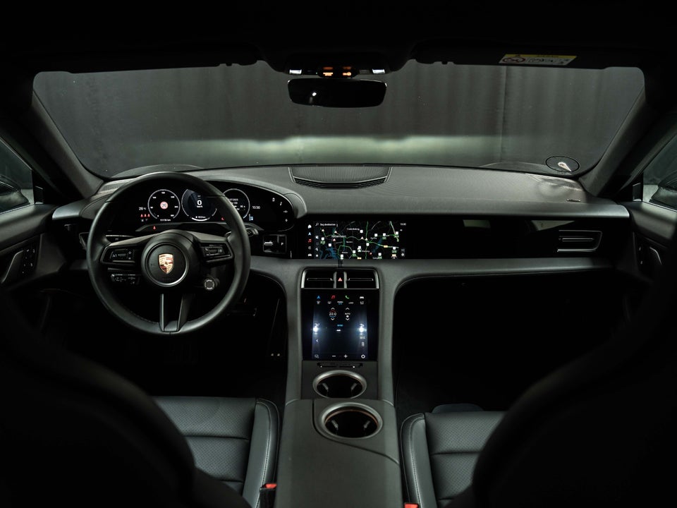 Porsche Taycan Performance+ Sport Turismo 5d