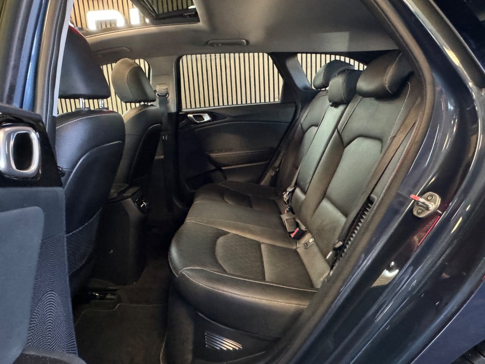 Kia Ceed 1,6 PHEV Upgrade+ SW DCT 5d
