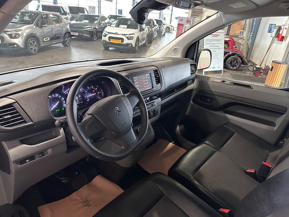 Peugeot Expert 2,0 BlueHDi 144 L2 Premium EAT8 Van