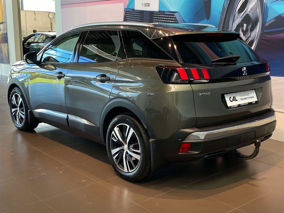 Peugeot 3008 1,6 e-THP 165 Allure EAT6 5d