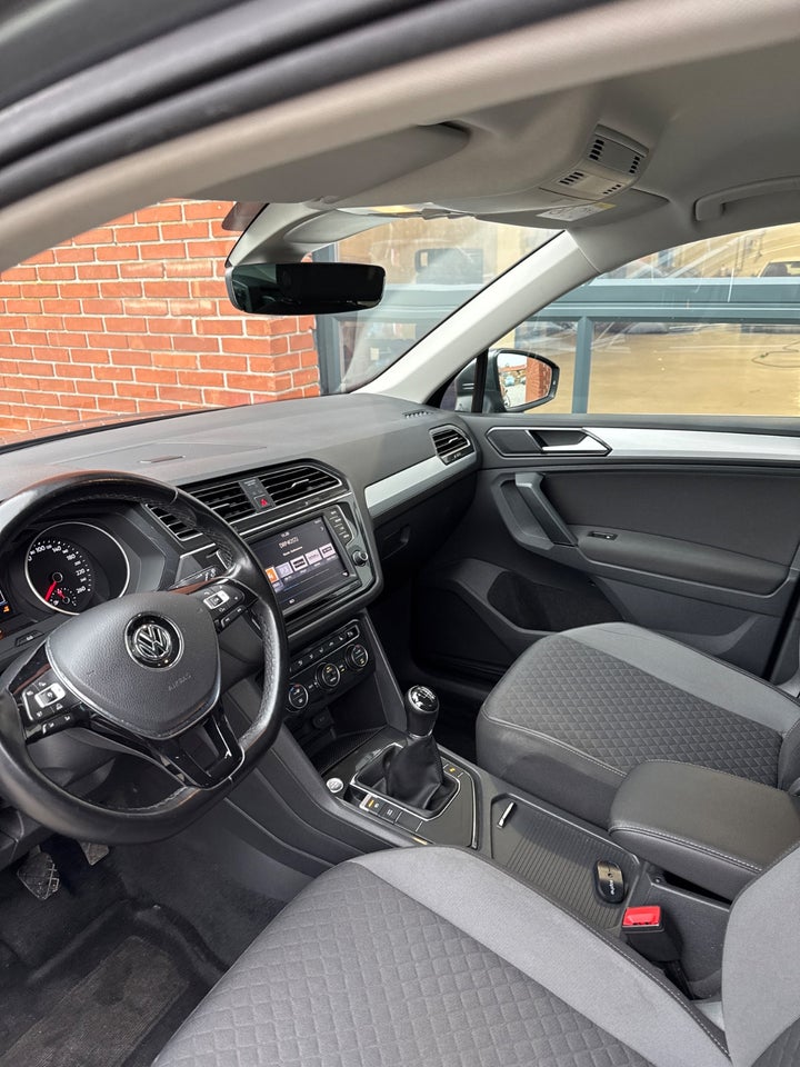 VW Tiguan 2,0 TDi 150 Comfortline Van 5d