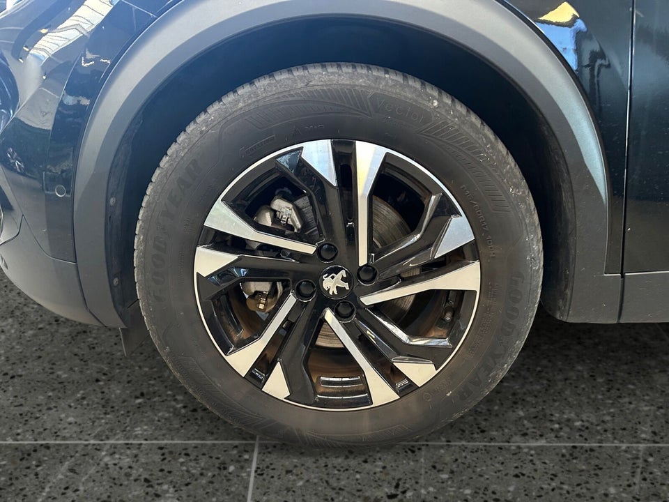 Peugeot e-2008 50 GT 5d