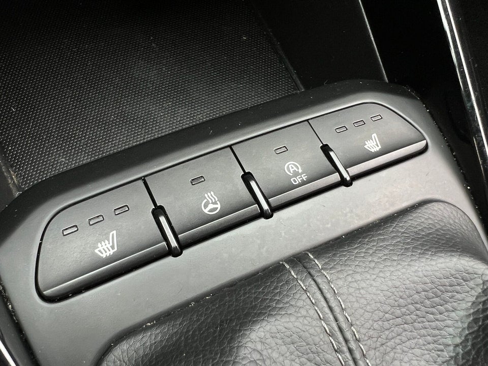 Kia Stonic 1,2 Attraction 5d