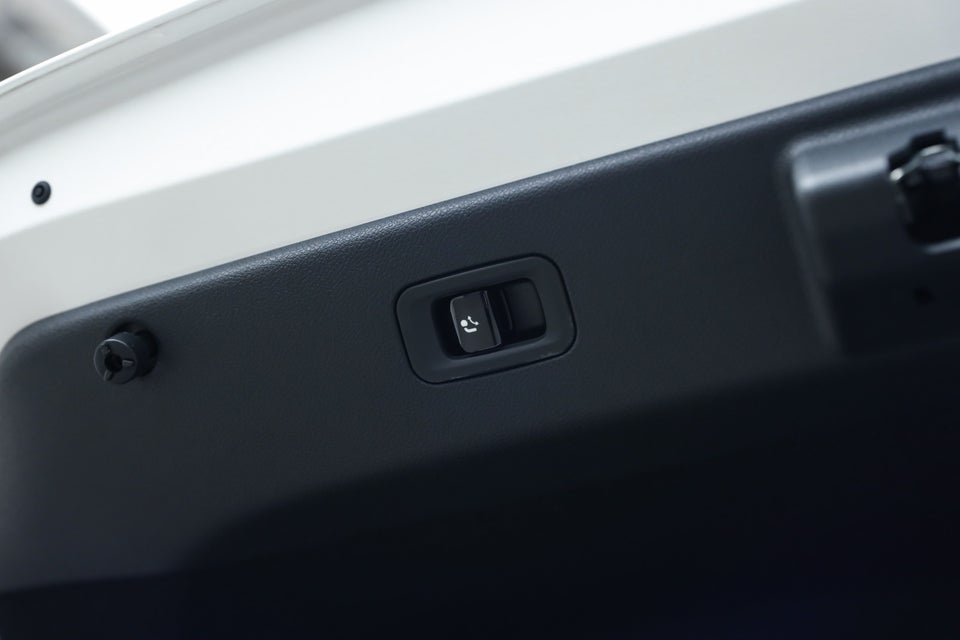 Mercedes CLA250+ EQ AMG Premium 4d