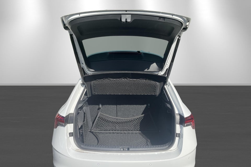 Skoda Scala 1,0 TSi 115 Selection DSG 5d