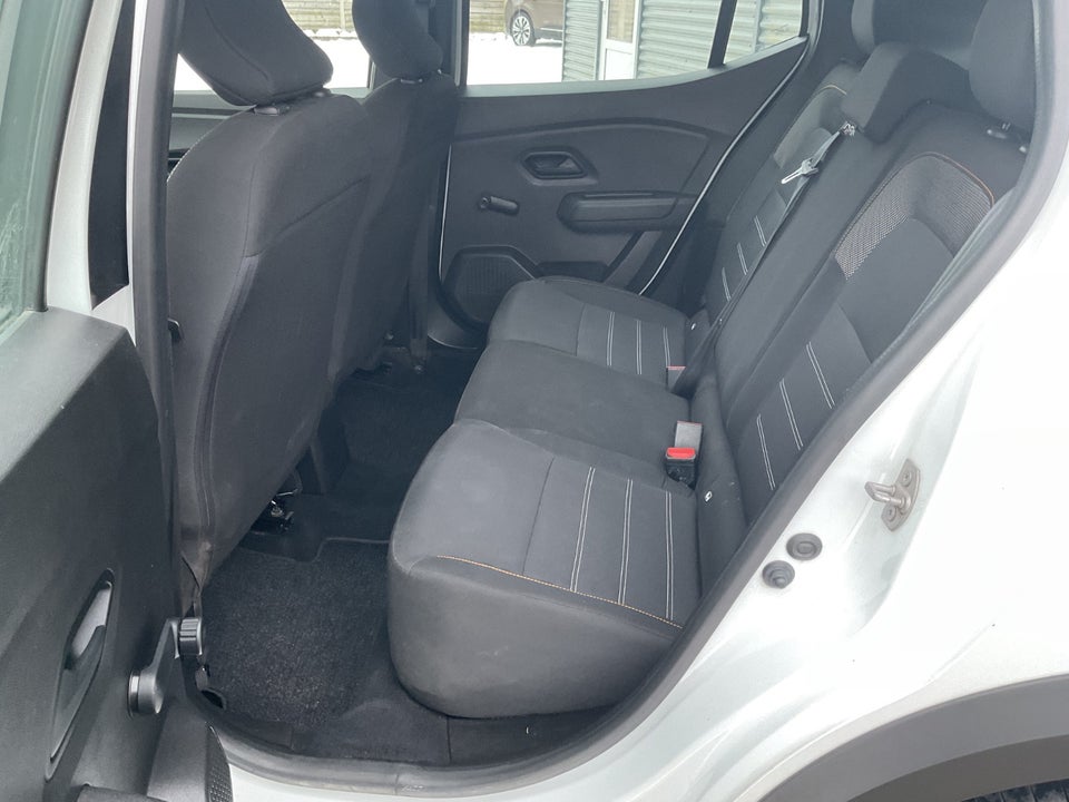 Dacia Sandero Stepway 1,0 TCe 90 Essential 5d