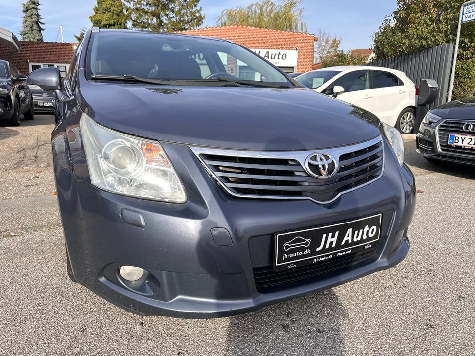 Toyota Avensis 1,6 VVT-i T2 stc. 5d