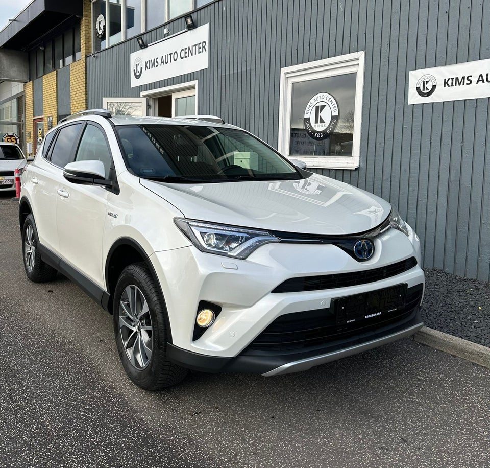 Toyota RAV4 2,5 Hybrid H3 MDS 5d