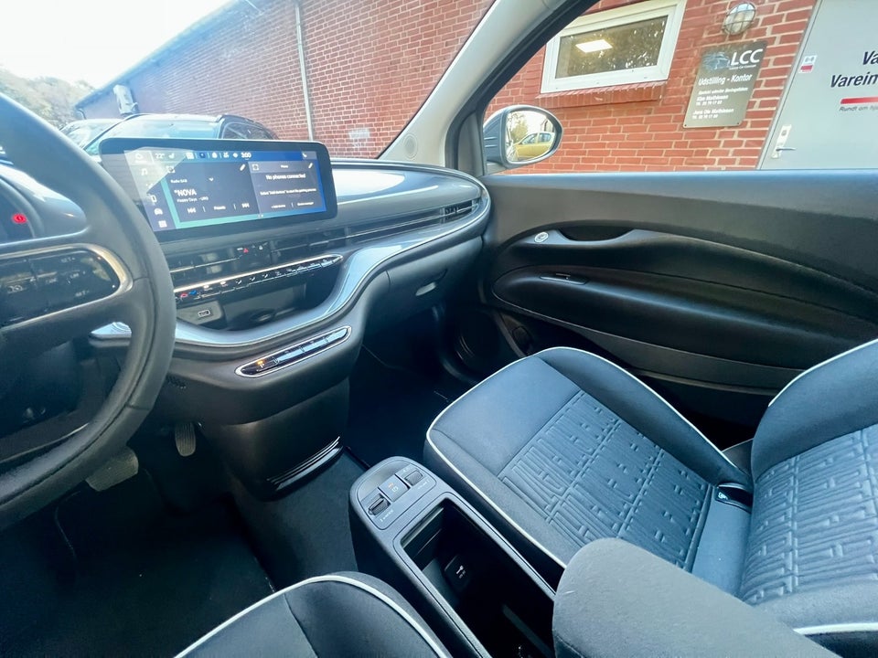 Fiat 500e 42 Icon 3d