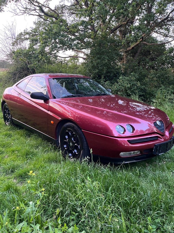 Alfa Romeo GTV 2,0 TS L 2d