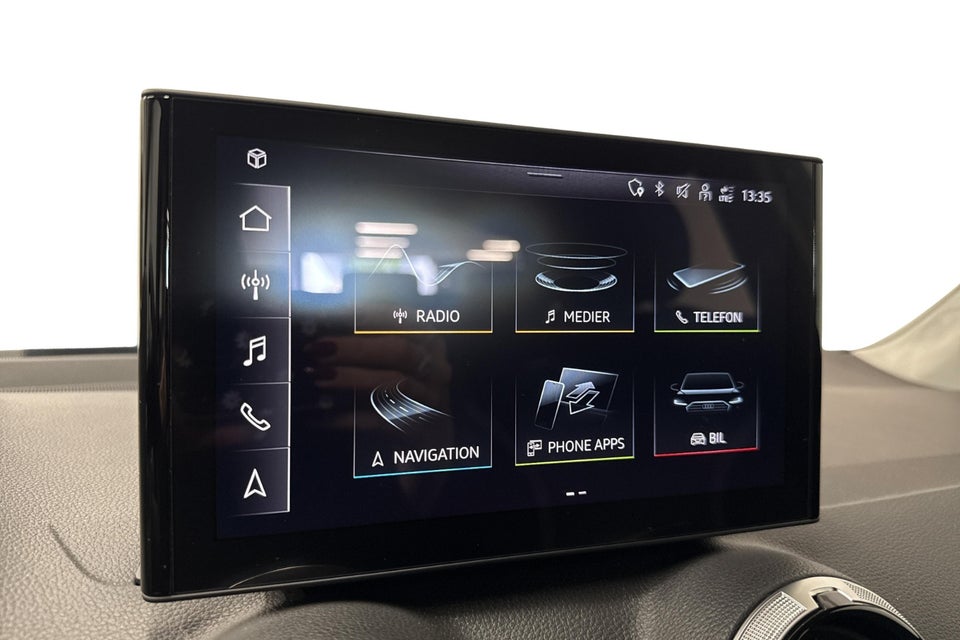Audi Q2 35 TFSi S-line S-tr. 5d