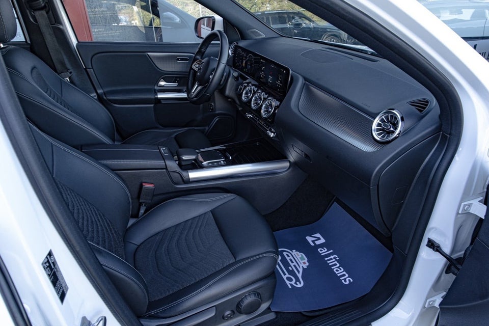 Mercedes EQA250 Progressive 5d