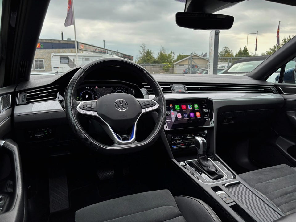 VW Passat 1,4 GTE High Variant DSG 5d