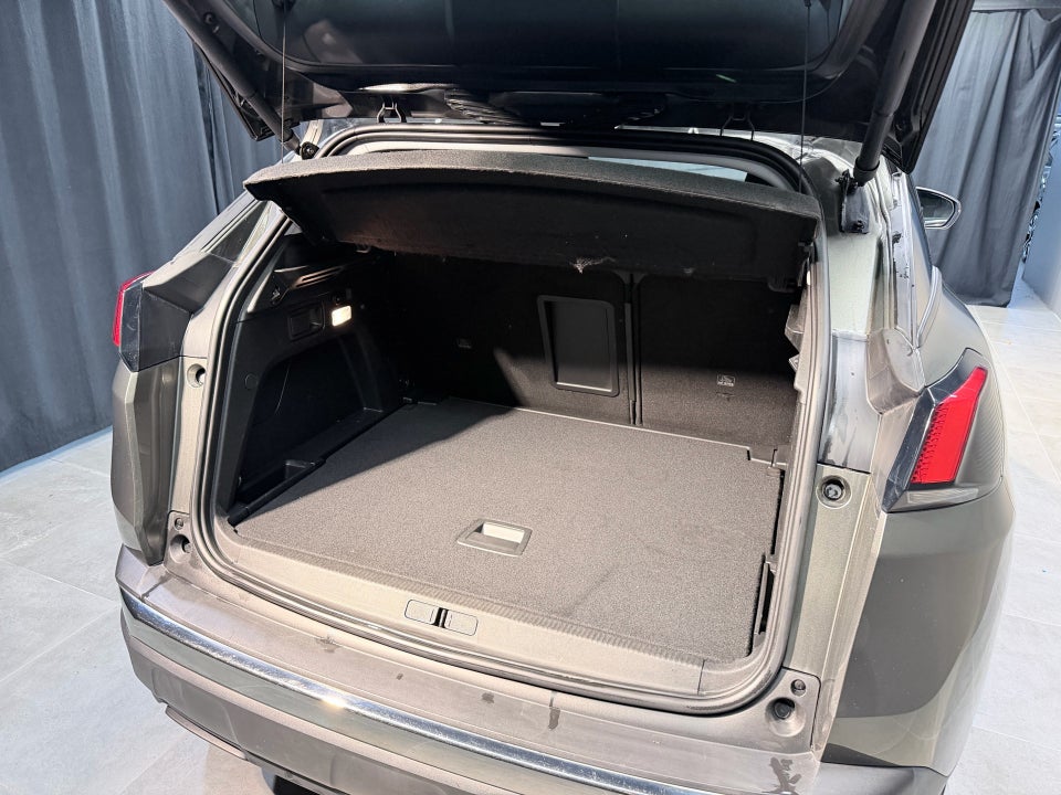 Peugeot 3008 1,5 BlueHDi 130 Allure Limited 5d